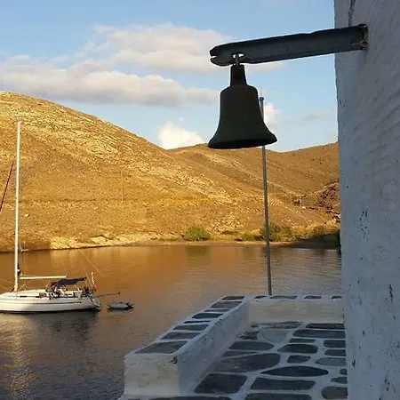Ioanna's Panormos (Tinos)