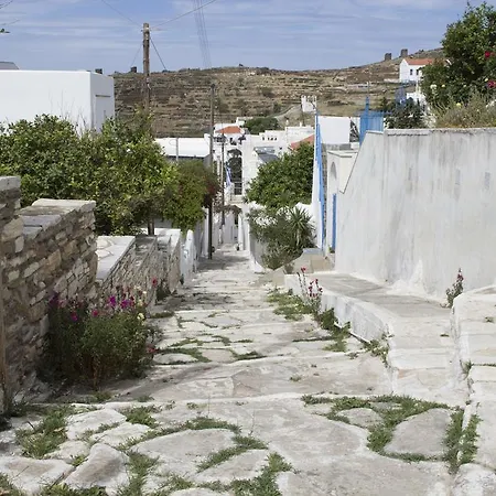 Holiday home Ioanna's *